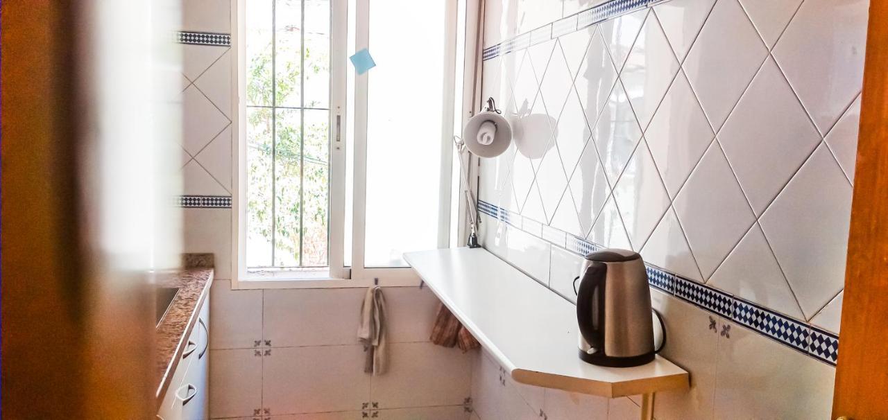 Sweet Room In Malaga Center "Homestay" - Habitacion Alojamiento En Apartamento エクステリア 写真